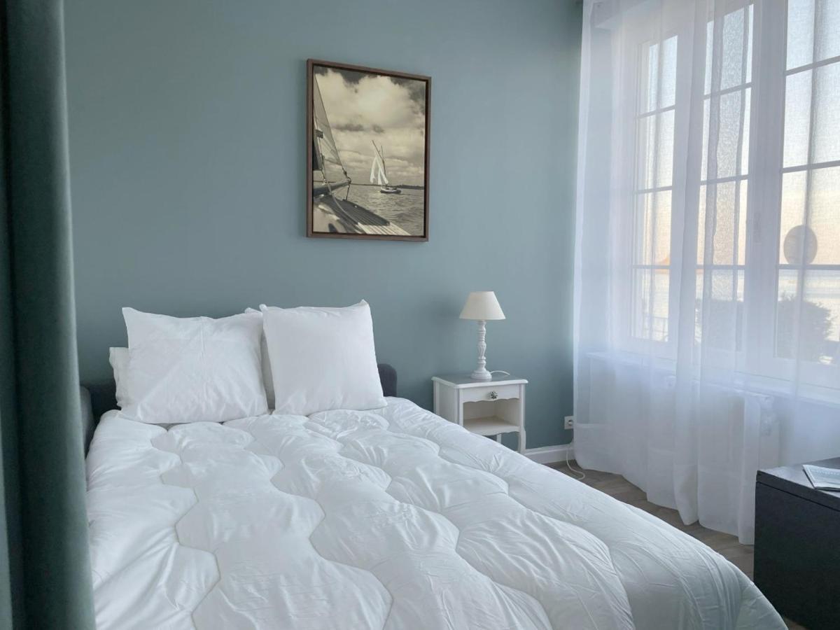 Douceur Marine Apartment Cancale Exterior photo